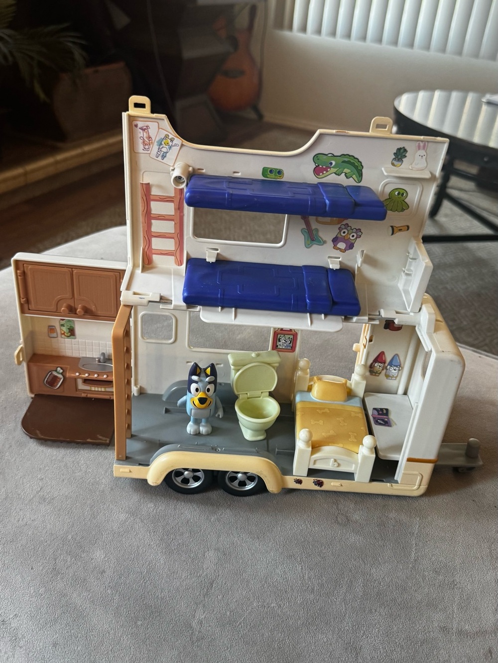 Bluey family caravan adventures playset figures includes